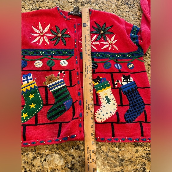 Hampshire Studio Vintage Red Embroidered Christmas Sweater Cardigan Size XL - Picture 5 of 6